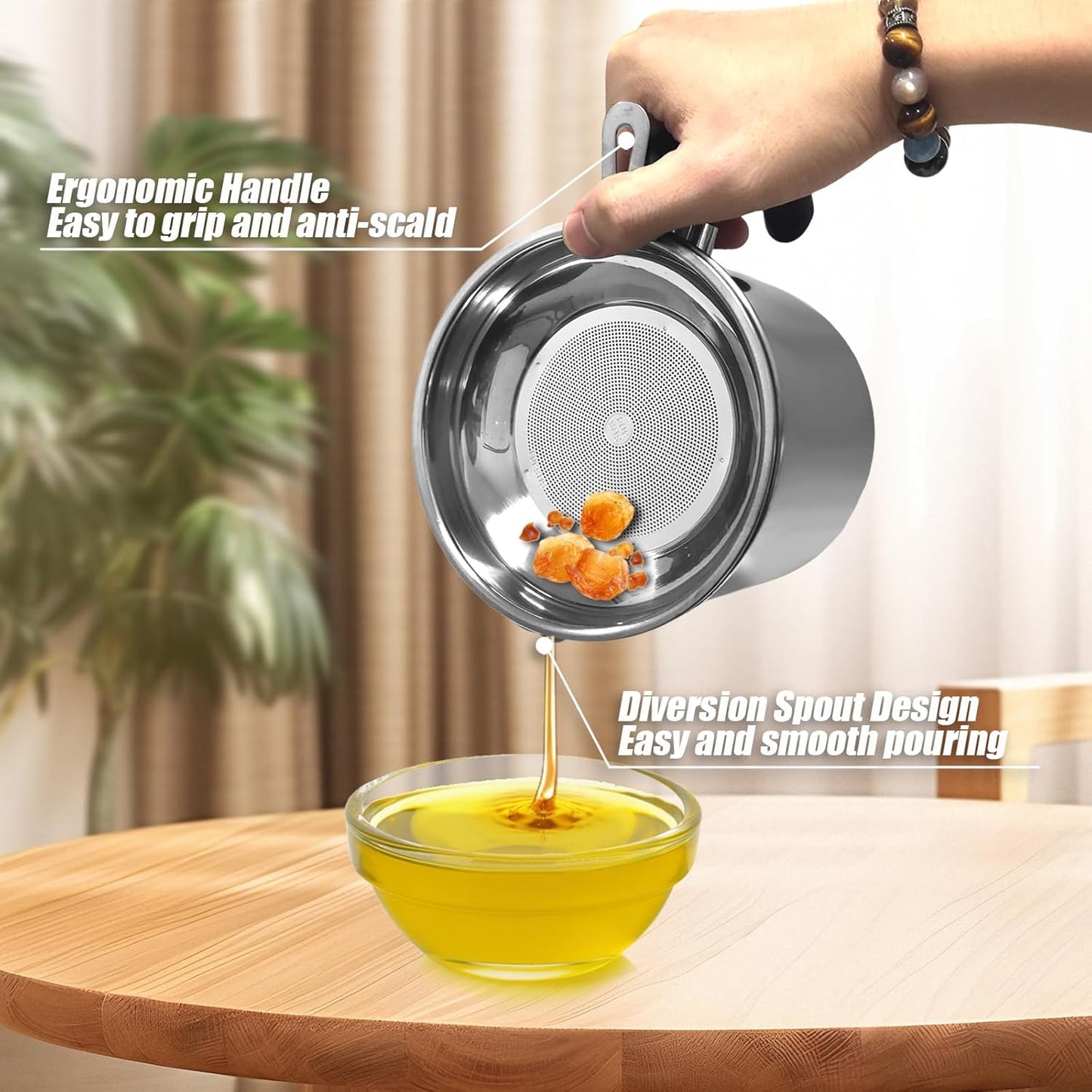 1.3L Stainless Steel Bacon Grease Container with Strainer | Comes with Anti-Slip Tray for Storing Frying Oil and Cooking Grease