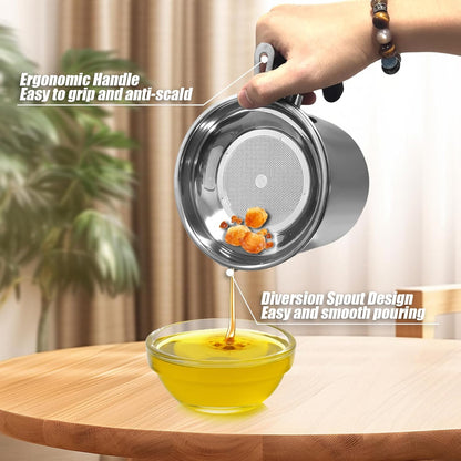 1.3L Stainless Steel Bacon Grease Container with Strainer | Comes with Anti-Slip Tray for Storing Frying Oil and Cooking Grease